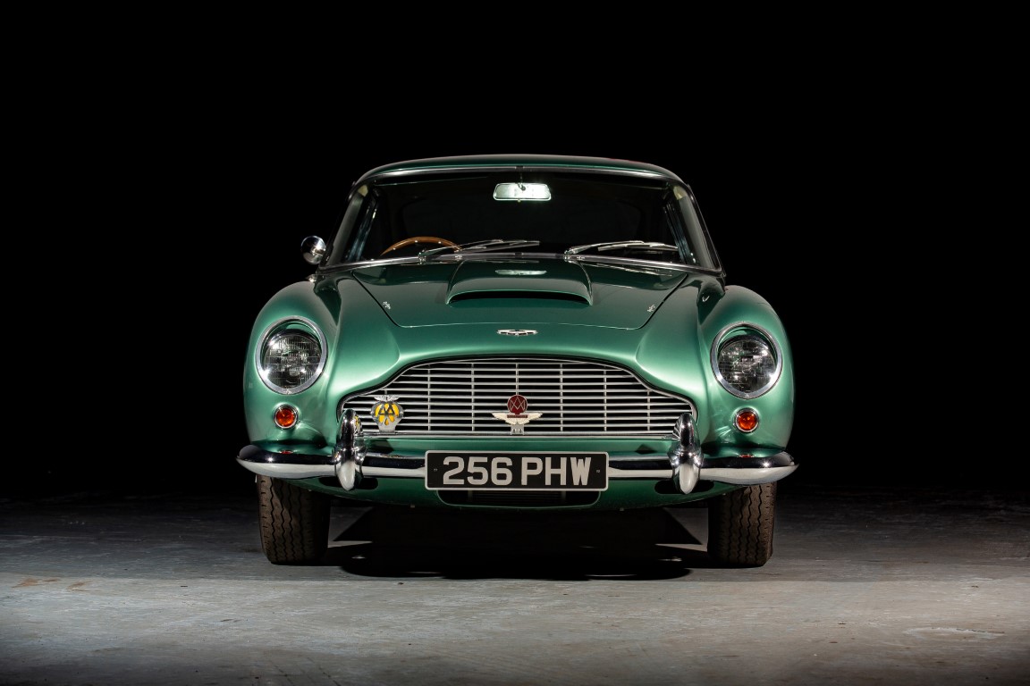 Aston Martin DB4 Vantage (Manual)